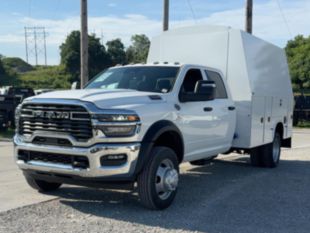 2025 RAM 5500 4x4 Knapheide KUV Enclosed Service Truck
