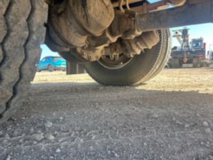 2019 Freightliner M2 Diesel 4x4 Terex Commander 4047 Digger Derrick Truck