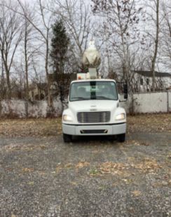 2017 Freightliner M2106 4x2 Terex HRX-55 Bucket Truck