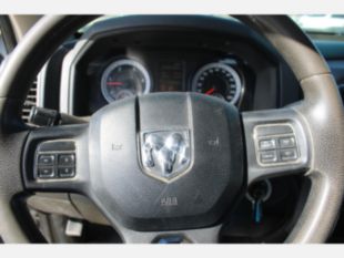 2014 Dodge 5500 4x4 Diesel Versalift SST-40 EIH Bucket Truck