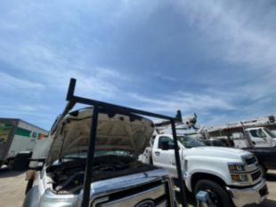 2015 Ford F-550 Crew Cab Powerstroke 4x4 Flat Bed Truck