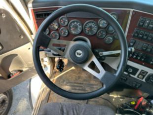 2020 Tri Western Star 4700TS Grapple Truck
