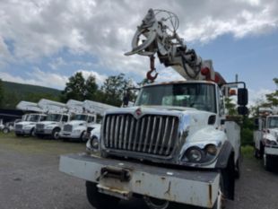 2016 Int'l 7300 Diesel 4x4 Terex Commander 4047 Digger Derrick Truck