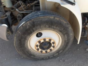 2011 Int'l 4300 Diesel Terex Commander 4047 Digger Derrick Truck