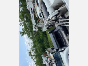2016 Int'l 7300 Diesel 4x4 Terex Commander 4047 Digger Derrick Truck