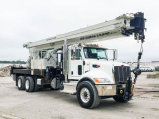33 tons 127 ft Boom Truck