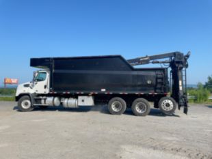 2018 Freightliner 114SD 8x4 Rotobec ELITE 915 Grapple Truck With Debris Body