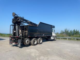 2018 Freightliner 114SD 8x4 Rotobec ELITE 915 Grapple Truck With Debris Body