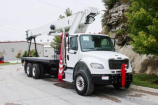 28 tons 106 ft Boom Truck