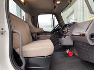 2017 Freightliner M2016 6x6 Versalift VST-9500-I Bucket Truck