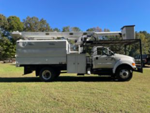 2007 Ford F-750 4x2 Altec Forestry Bucket Truck