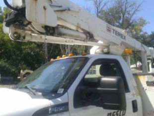 2016 Ford F550 4x2 Terex LT38 Bucket Truck