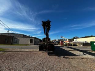 2006 Tandem National 800 D - 23 Ton Boom Truck