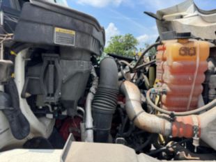 2016 Int'l 7300 Diesel 4x4 Terex Commander 4047 Digger Derrick Truck