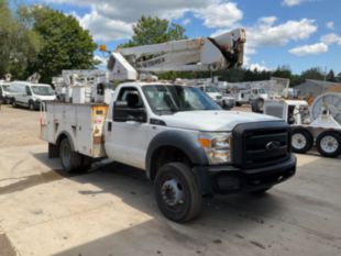 2016 Ford F-550 Gas Powered 4x4 Terex TL-38P Bucket Truck