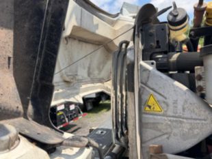 2016 Int'l 7300 Diesel 4x4 Terex Commander 4047 Digger Derrick Truck