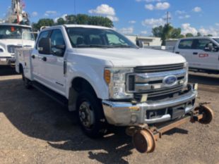 2017 Ford F-350 Diesel Crew Cab 4x4 "Rail Gear Equipped" Service Body Truck
