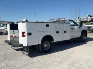 2024 Chevrolet 3500 4x4 MH EBY Service Truck