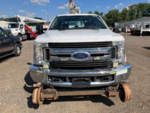 2017 Ford F-350 Diesel Crew Cab 4x4 "Rail Gear Equipped" Service Body Truck