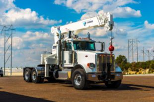 18 tons 82 ft AWD Boom Truck