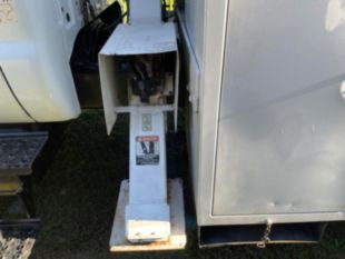 2007 Ford F-750 4x2 Altec Forestry Bucket Truck