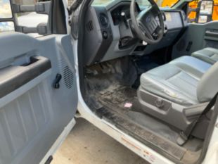2016 Ford F-550 Gas Powered 4x4 Terex TL-38P Bucket Truck