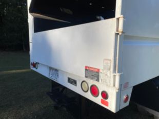 2007 Ford F-750 4x2 Altec Forestry Bucket Truck