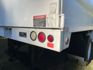 2007 Ford F-750 4x2 Altec Forestry Bucket Truck