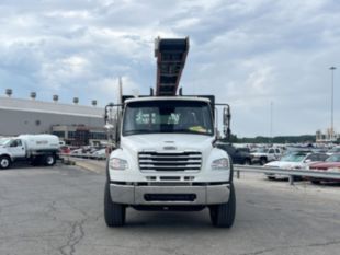 2025 Freightliner M2106 6x4 Load King Premier 37' Conveyor Truck