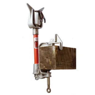 CHANCE® Support Tool - Clamps to the Crossarm WL 150 lbs Adjusts from 3-1/4" x 4" to 6" x 6"