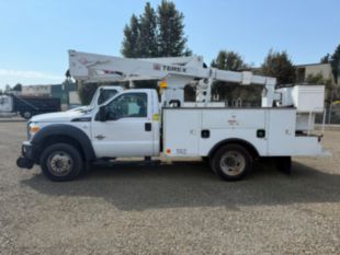 2016 Ford F-550 Diesel 4x4 "2005" Terex TL-38 Rail Gear Equipped Bucket Truck