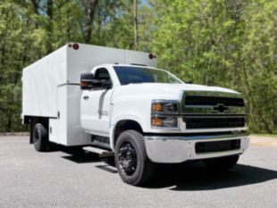 2022 Chevrolet 6500 4x2 Arbortech 14X60 Chip Truck