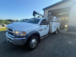 2013 Dodge 5500 Diesel 4x4 IMT Service Truck W/Crane