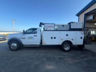 2013 Dodge 5500 Diesel 4x4 IMT Service Truck W/Crane