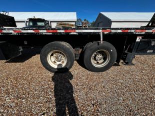 2006 Tandem National 800 D - 23 Ton Boom Truck