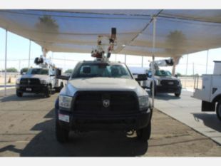 2014 RAM 5500 4x4 Versalift SST-40 Bucket Truck