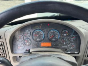 2016 Int'l 7300 Diesel 4x4 Terex Commander 4047 Digger Derrick Truck