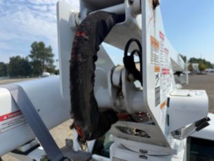 2016 Ford F-550 Diesel 4x4 "2005" Terex TL-38 Rail Gear Equipped Bucket Truck