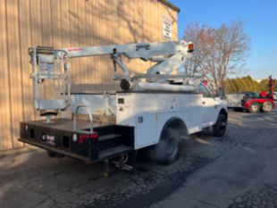 2018 Dodge 3500 Hemi Powered 4x2 Duralift DTS-29 Bucket Truck