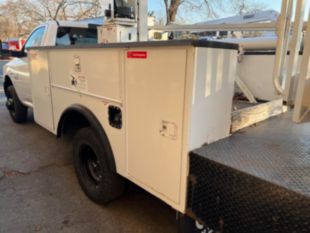 2018 Dodge 3500 Hemi Powered 4x2 Duralift DTS-29 Bucket Truck