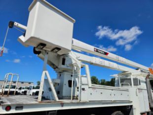 2012 Terex RM-75 / 2012 International 7400 6x6 Bucket Truck