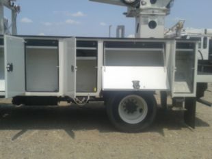 2017 Freightliner M2 Diesel 4x4 Terex Commander 4047 Digger Derrick