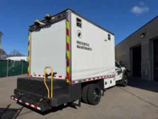 2018 Ford F-550 Powerstroke Powered Summit Lube Body Lube Truck