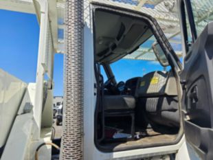 2012 Terex RM-75 / 2012 International 7400 6x6 Bucket Truck