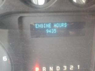2016 Ford F-550 Gas Powered 4x2 Rail Gear Equipped "2006" Terex TL-38 Bucket Truck