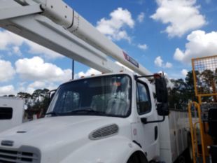 2016 Freightliner M2106 4x2 Terex 5TC-55 Bucket Truck