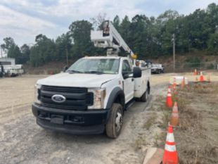 2011 Versalift SST-37-EIH / 2019 Ford F550 4x4 Bucket Truck