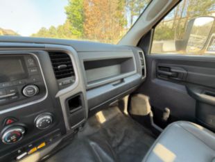 2018 Dodge 3500 Hemi Powered 4x2 Duralift DTS-29 Bucket Truck
