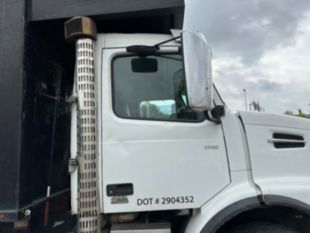 2018 Tri Rotobec Elite 910 Grapple Truck