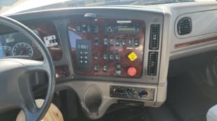 2014 Freightliner 108SD 6x6 Daycab Tractor